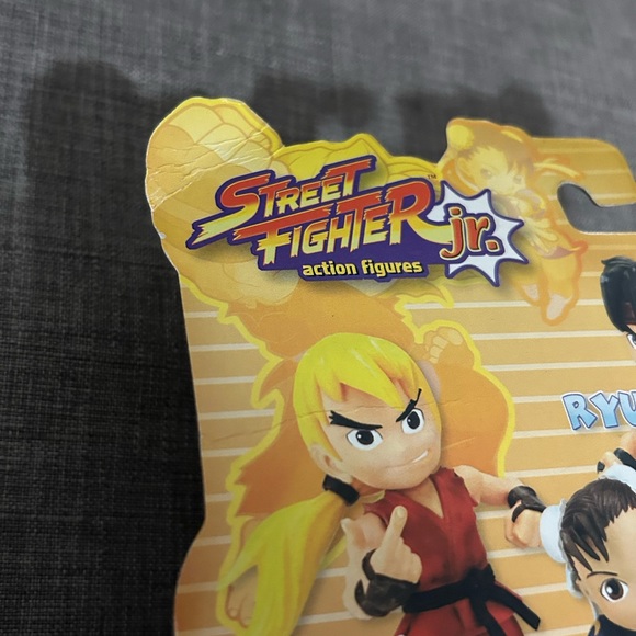 Street Fighter Jr. Round One Ryu Action Figure - Picture 6 of 8